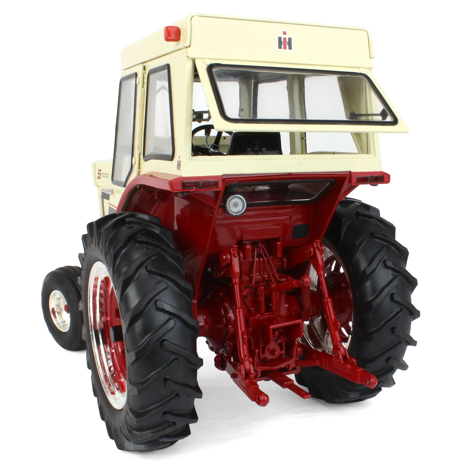 (B&D) 1/16 International Harvester 1066 5 Millionth Tractor, 50th Anniversary, ERTL Precision - Cosmetic Imperfections - Image 8