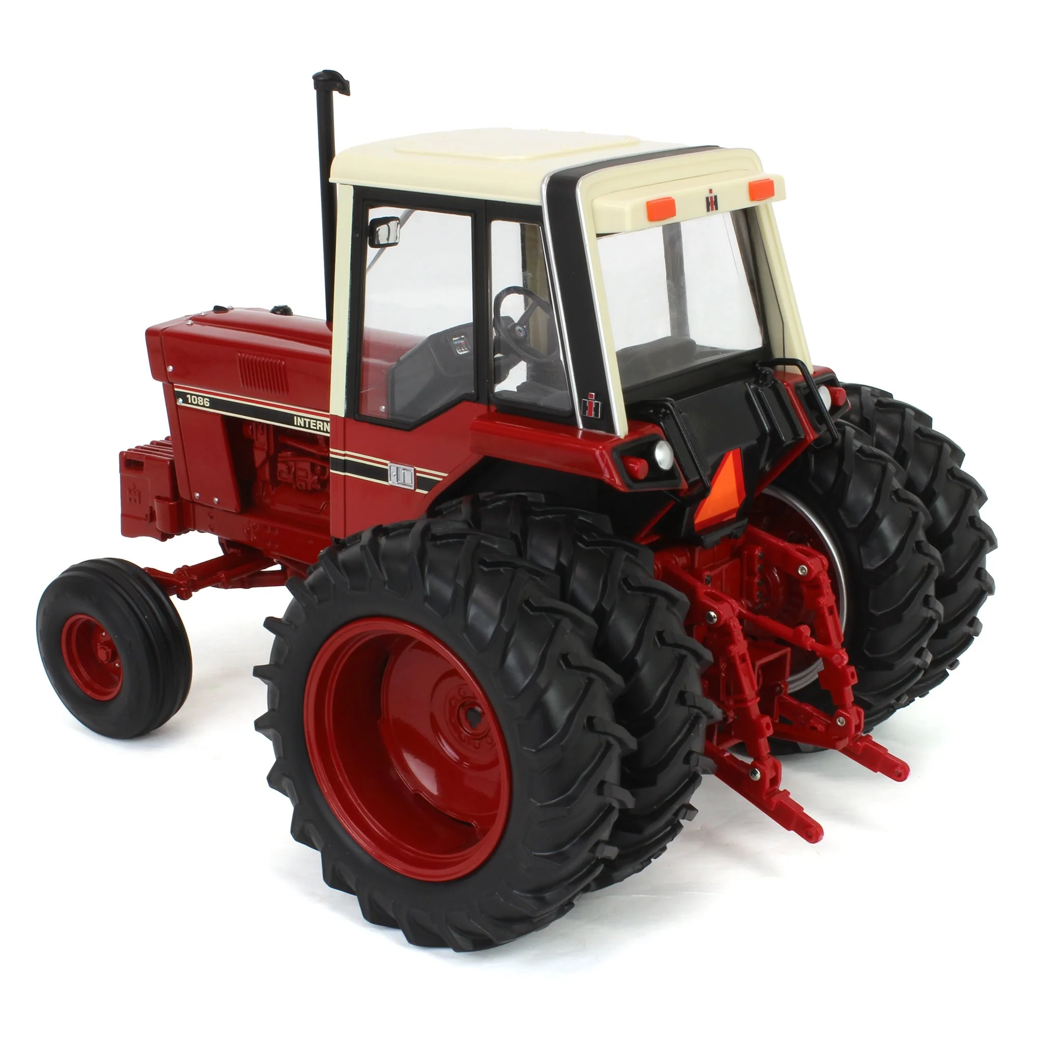 1/16 International Harvester 1086 Tri-stripe Tractor, ERTL Prestige Collection - Image 4