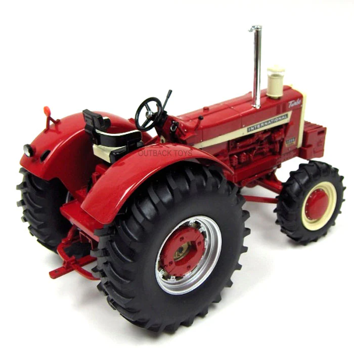 1/16 International 1206 Diesel Turbo Wheatland Edition Tractor by ERTL, 2009 National Farm Museum - Image 4