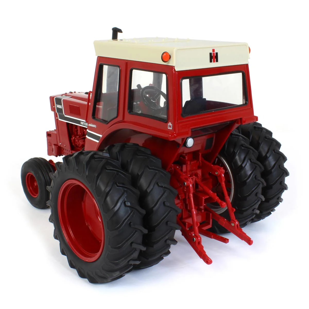 1/16 International Harvester 1466 Black Stripe 2WD Tractor with Cab & Rear Duals, ERTL Prestige Collection - Image 4