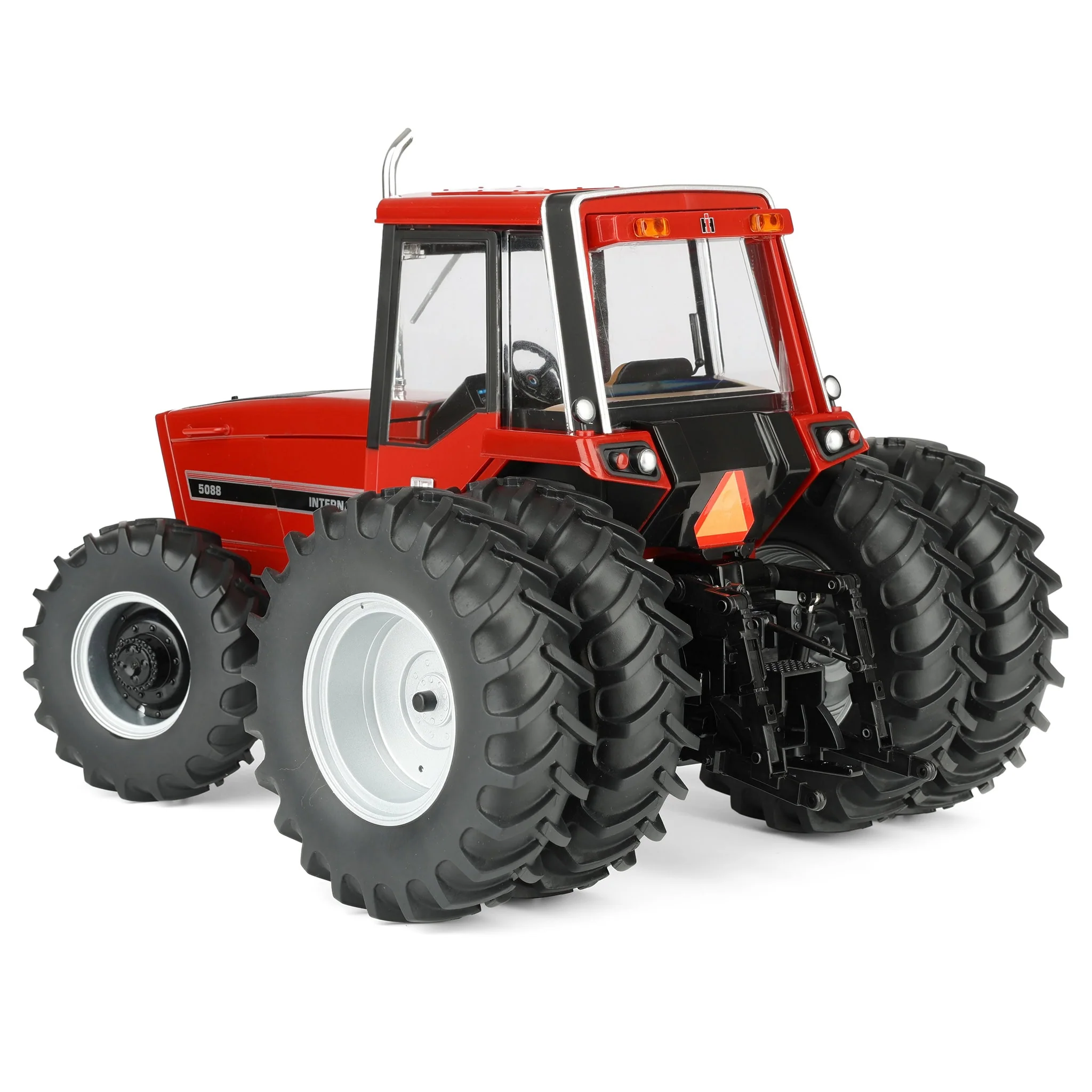 1/16 International Harvester 5088 Tractor, 2025 National Farm Toy Museum - Image 4