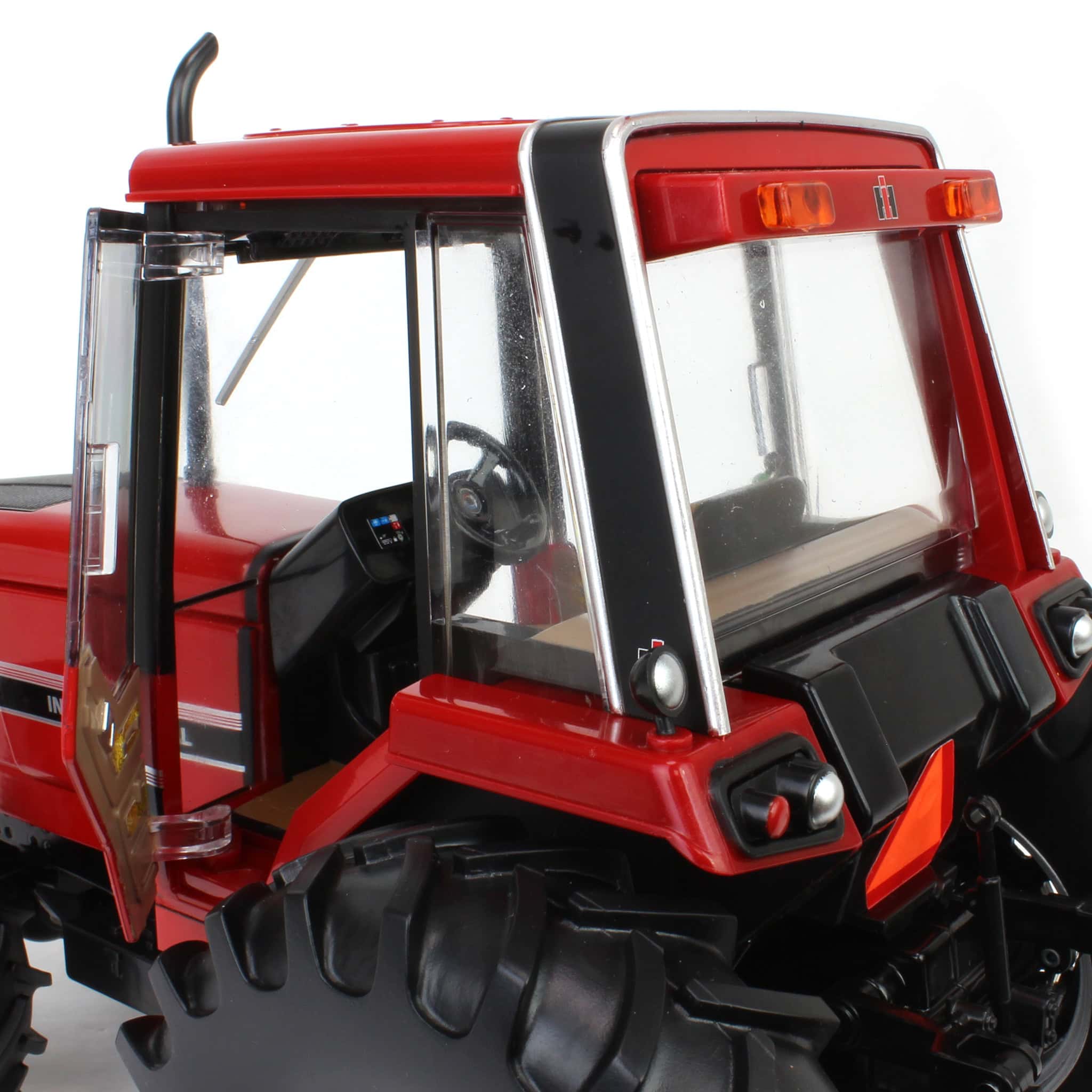 1/16 International 5288 MFWD Tractor, ERTL Prestige Collection - Image 6