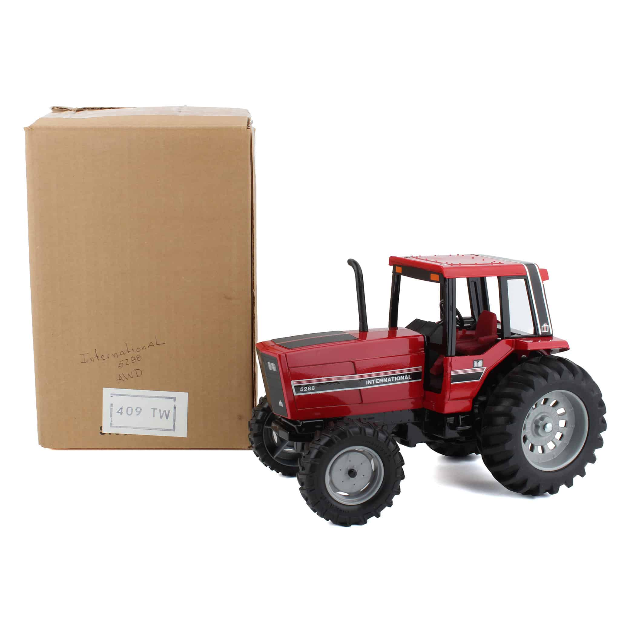 1/16 International Harvester 5288 Tractor with MFD, 1984 Special Edition