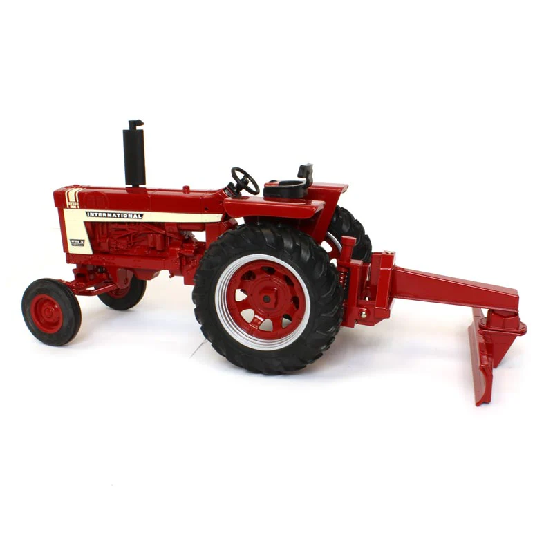 1/16 International Harvester Hydro 70 Tractor with Blade - Image 4