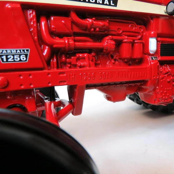 1/16 International 1256 Turbo Tractor with Ice Cream Box Cab & Duals by ERTL, 50th Anniversary Collector Edition - Image 7