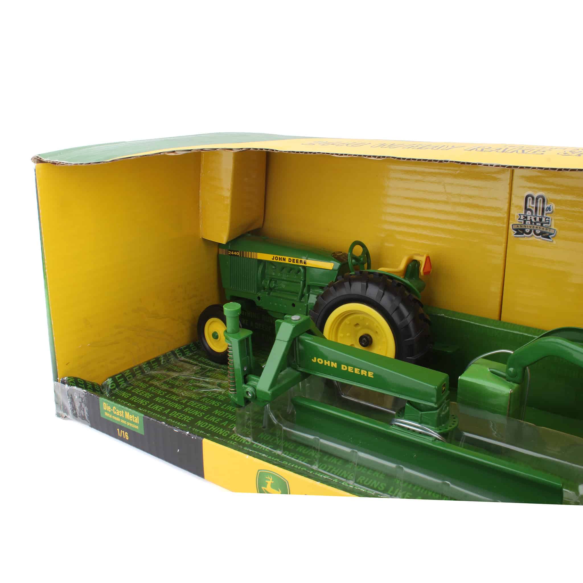 1/16 John Deere 2440 Tractor with Hay Rake & Blade by ERTL - Image 3