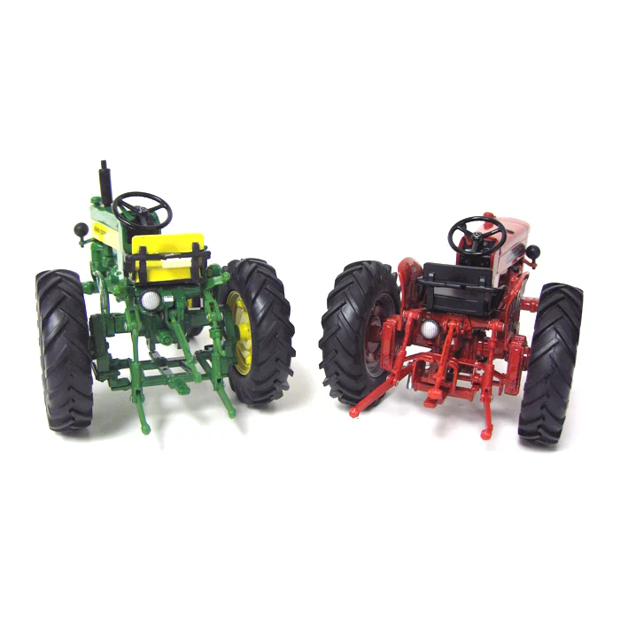 1/16 John Deere 330 & 430 Tractors, Dubuque Collectors Set by ERTL - Image 2