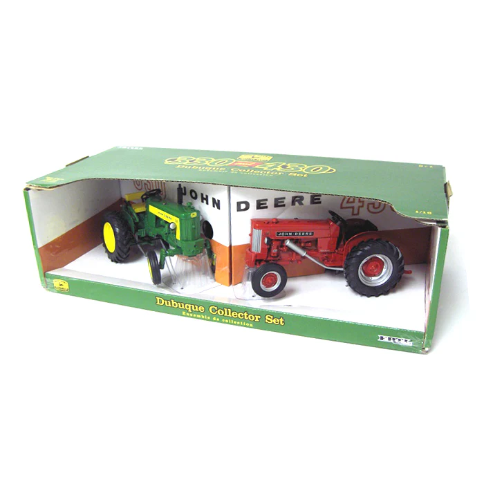 1/16 John Deere 330 & 430 Tractors, Dubuque Collectors Set by ERTL - Image 4