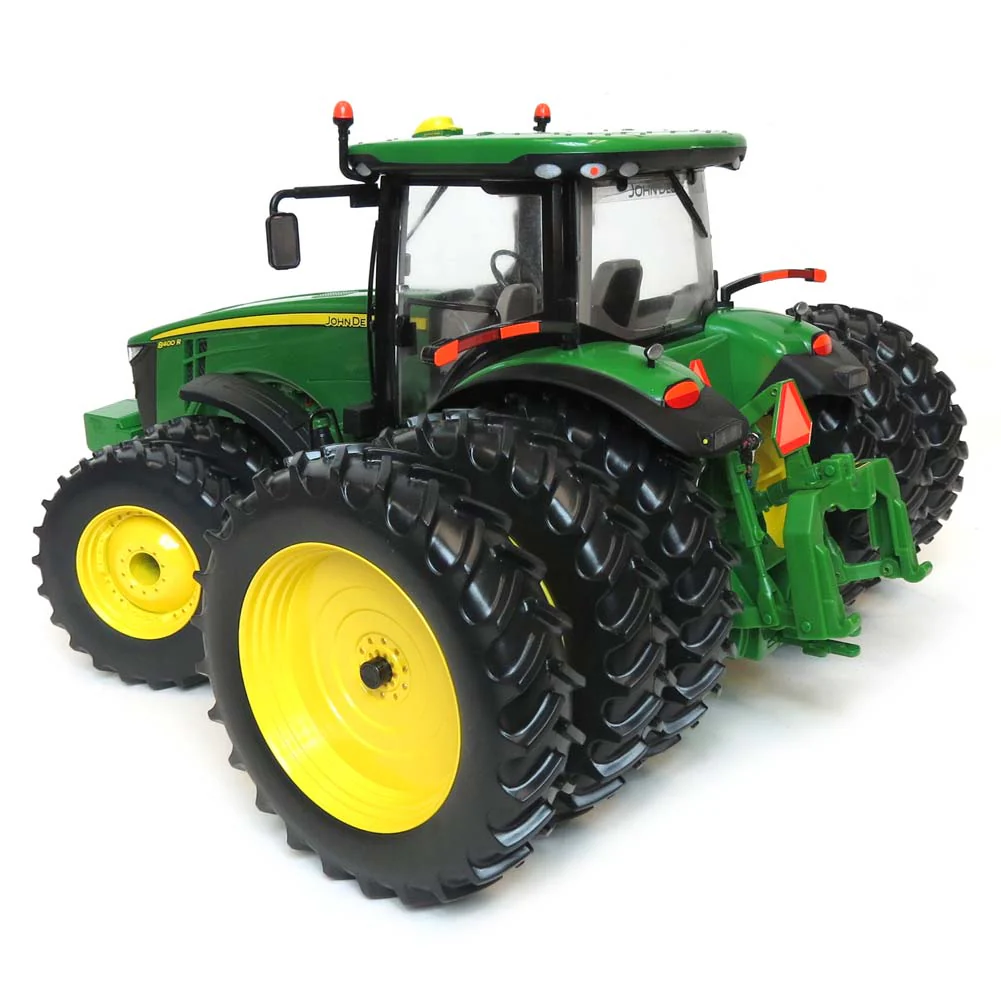 1/16 John Deere 8400R Tractor with Rear Triples & Front Duals, ERTL Prestige Collection - Image 5