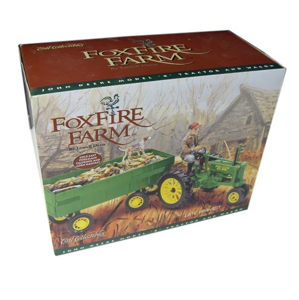 1/16 John Deere B Tractor with Corn Wagon & Lowell Davis Figurines, Foxfire Farms "Late Harvest"