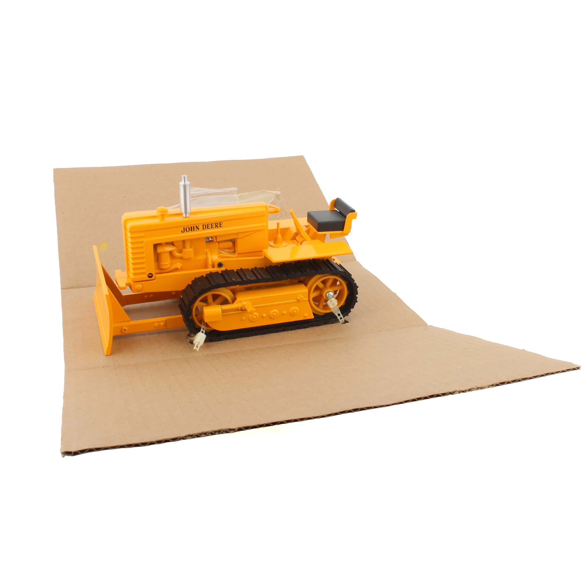 1/16 John Deere MCI Crawler with Blade Made in the USA by SpecCast - Image 3