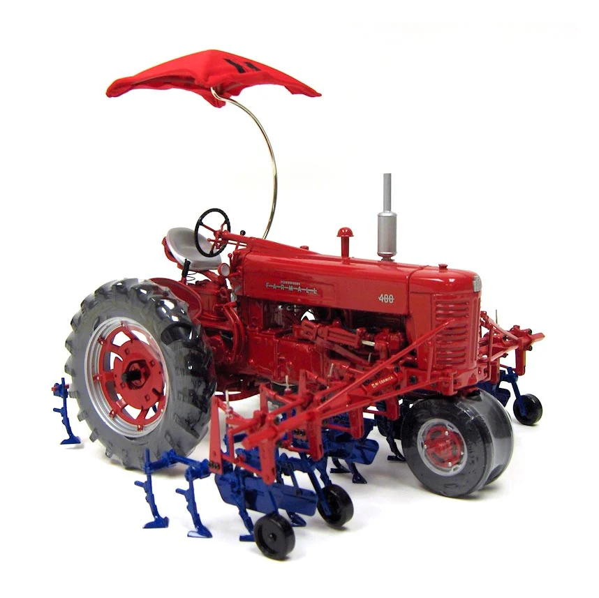 1/16 1954 Farmall 400 Tractor with Cultivators, 50th Anniversary, Precision Series by ERTL - Image 3