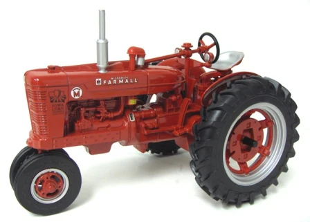 1/16 IH Farmall Super M Tractor, 2005 IA Corn Grower's Association Limited Edition, 4th in Series by ERTL - Image 2