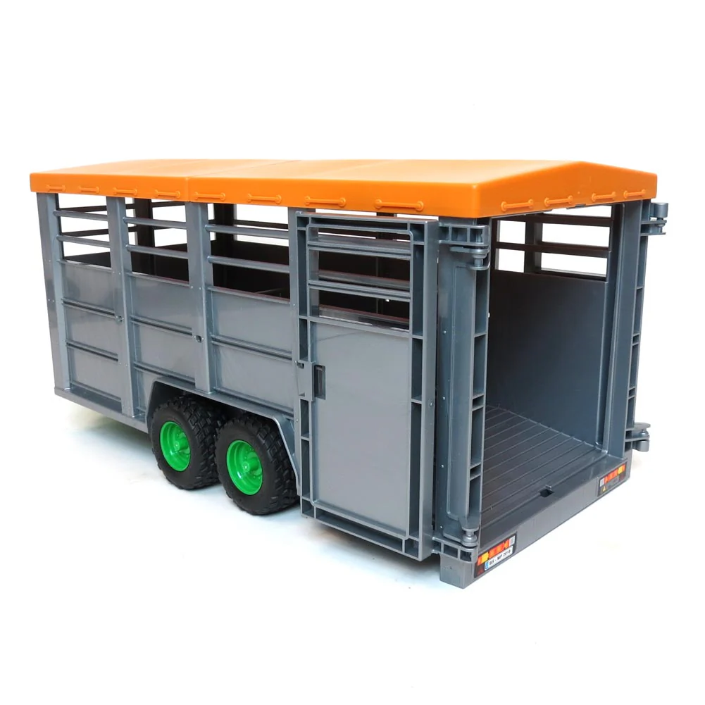 1/16 Livestock Trailer with 1 Cow by Bruder - Image 3