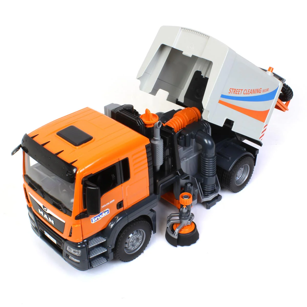 1/16 MAN TGS Street Sweeper by Bruder - Image 6