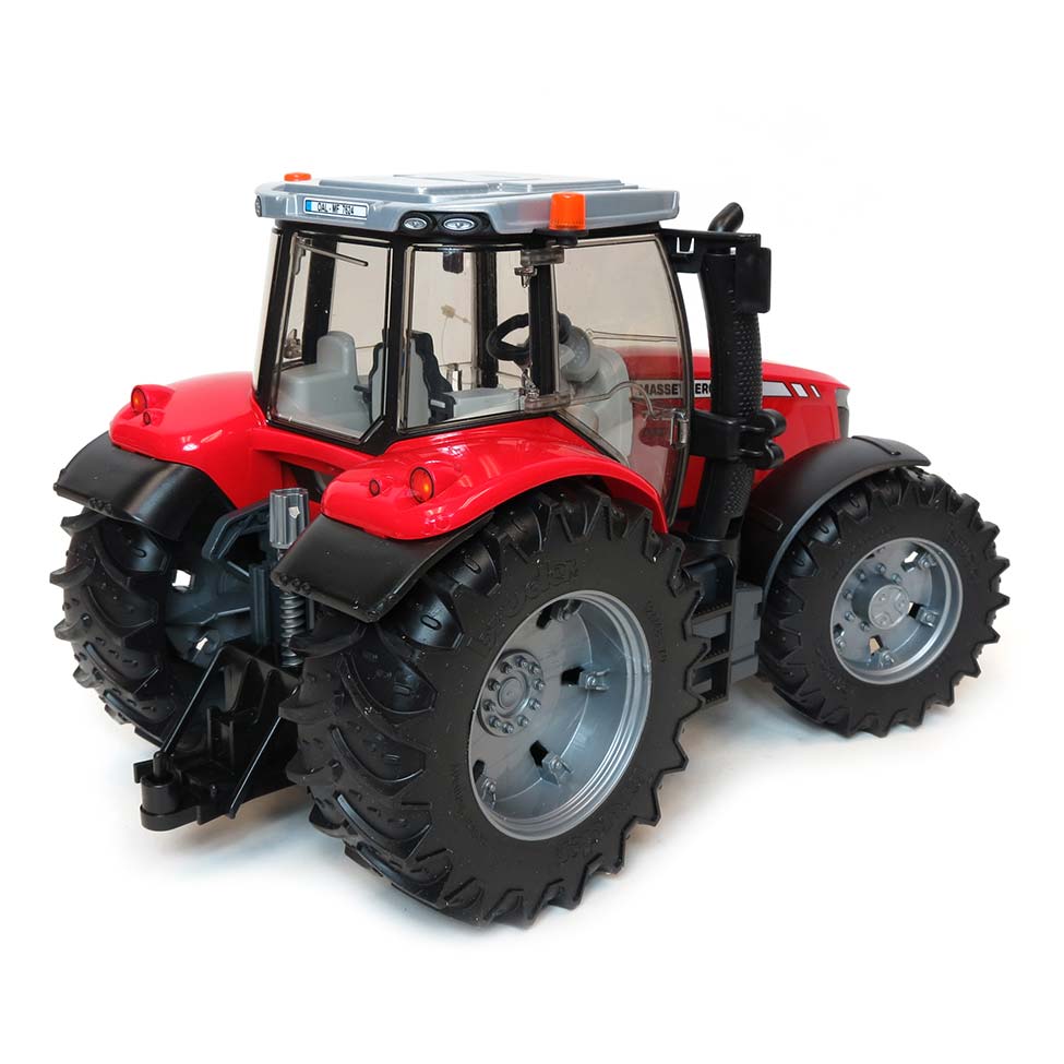 1/16 Massey Ferguson 7624 Tractor by Bruder - Image 3