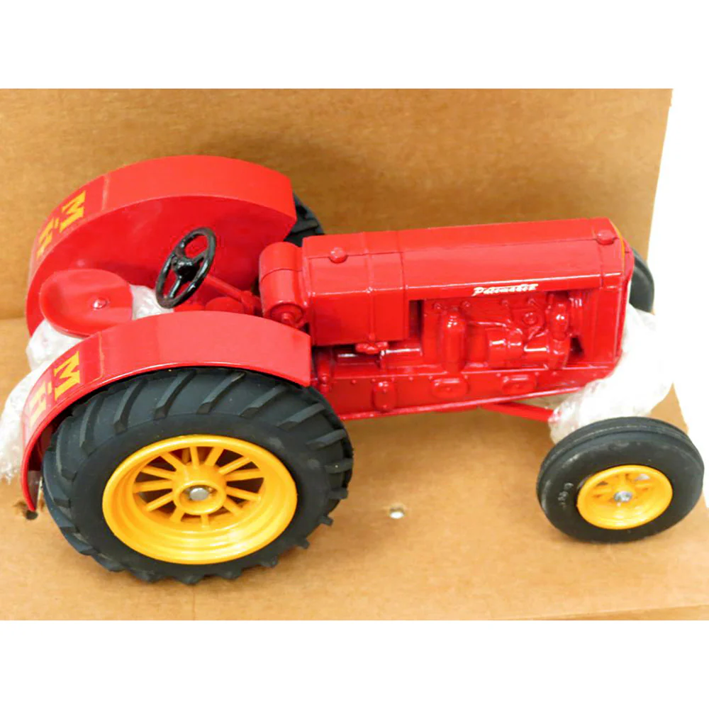 1/16 Massey Harris Pacemaker Tractor by SpecCast - Image 2