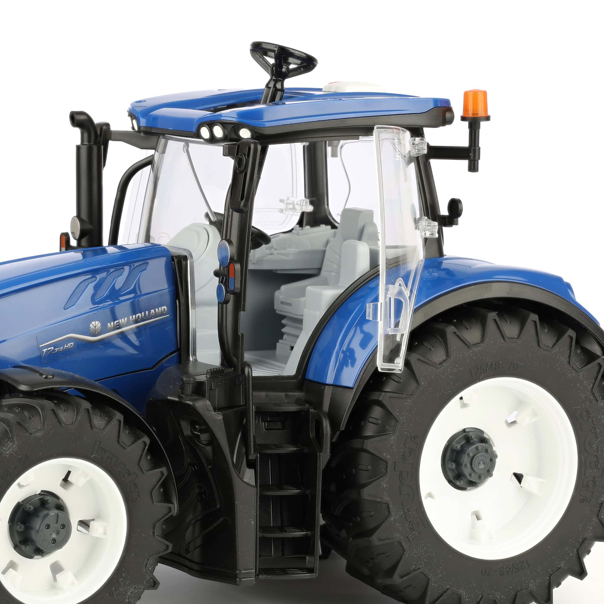 1/16 New Holland T7.340 Tractor by Bruder - Image 7