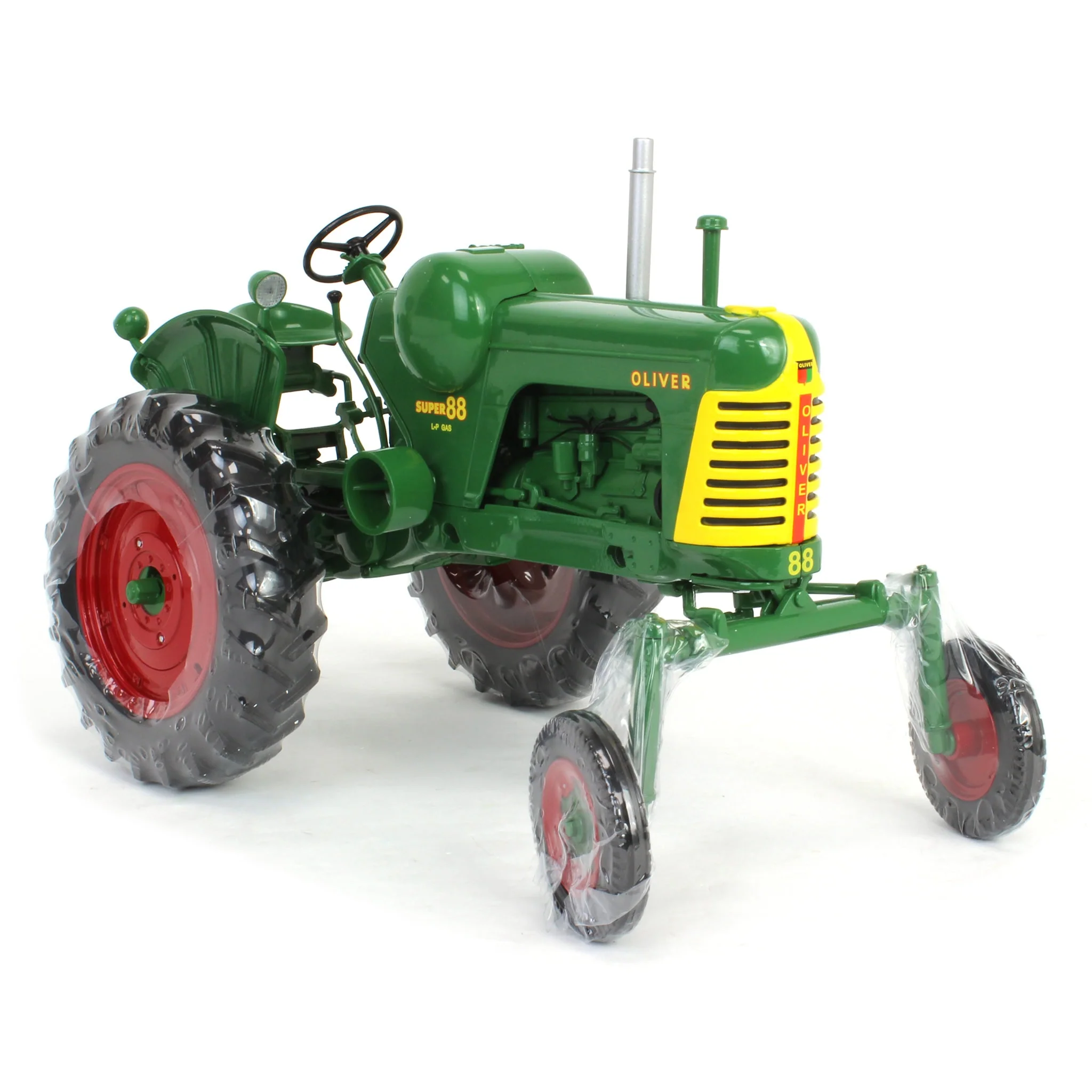 1/16 Oliver Super 88 LP Gas Tractor with Wide Front by SpecCast, 20th Annual Mark Twain Limited Edition - Image 3