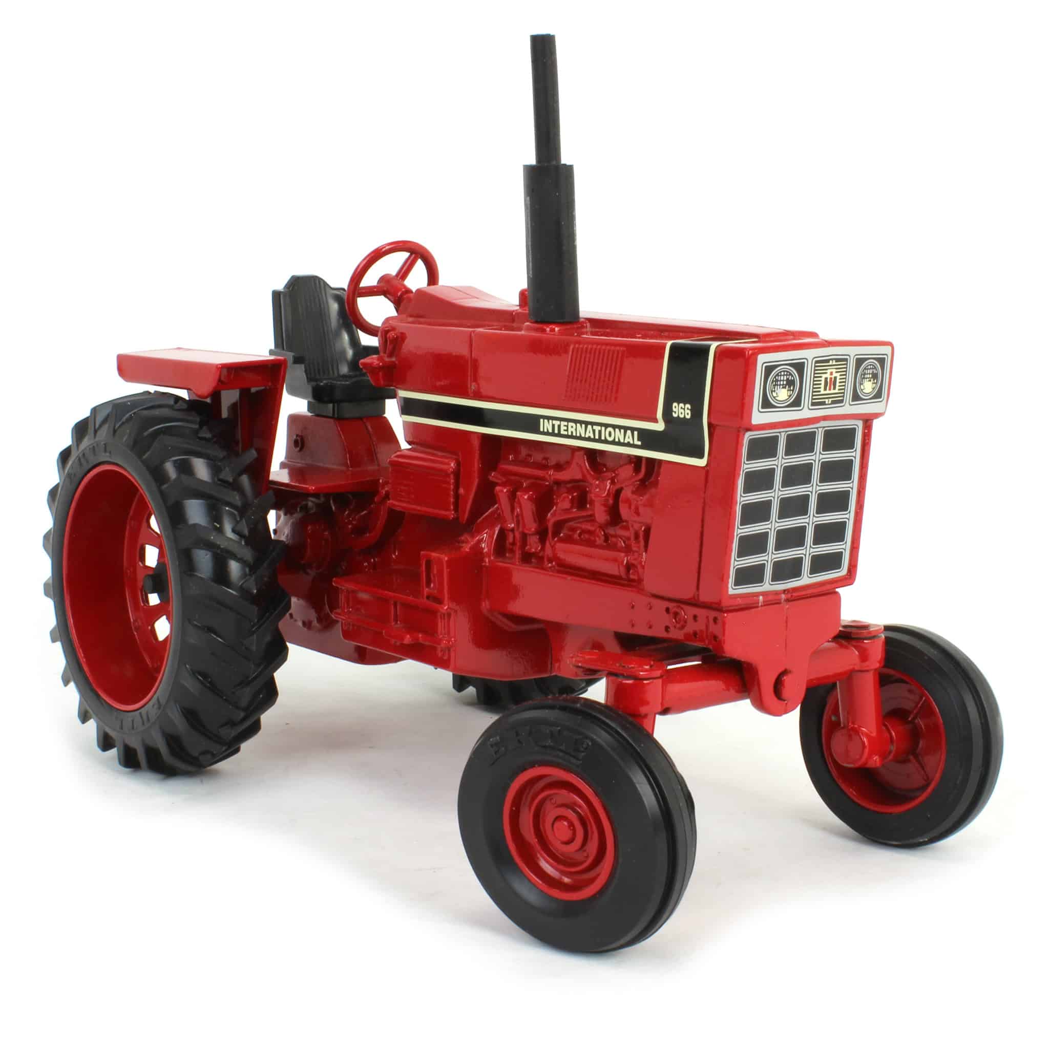 1/16 IH Farmall 966 Tractor with Black Stripe and Fenders, Special Edition by ERTL - Image 2