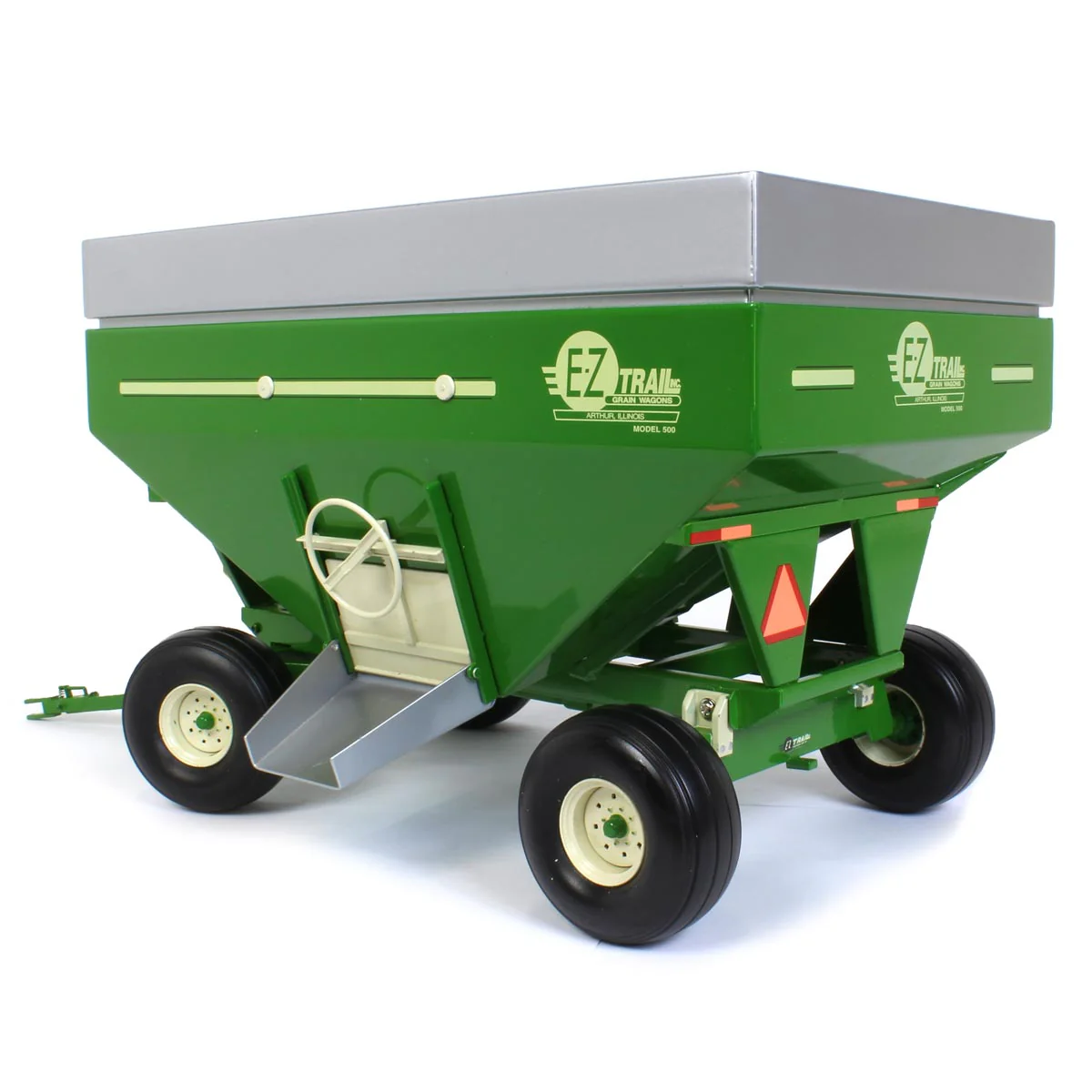 1/16 Green EZ Trail Gravity Wagon by SpecCast - Image 4