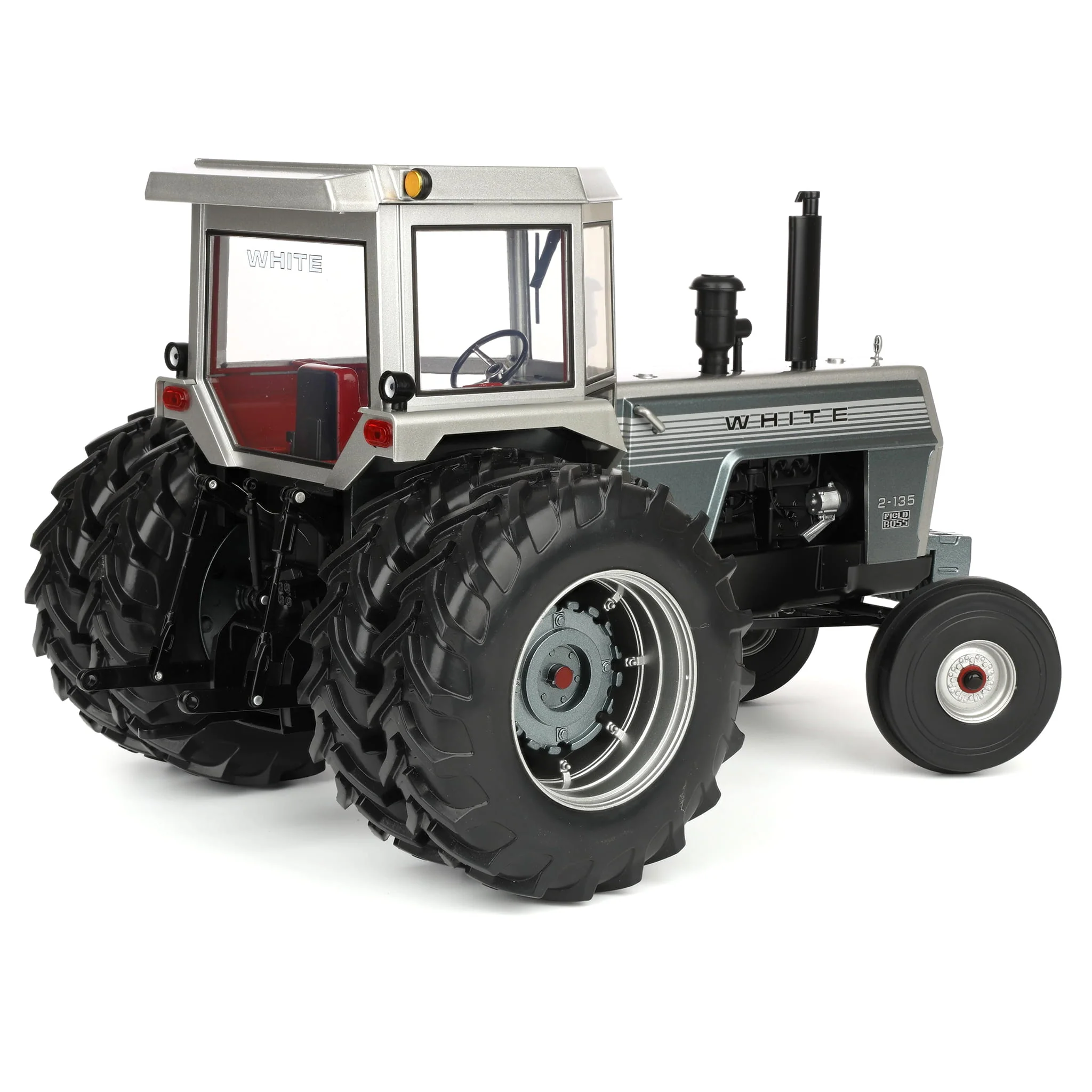 1/16 White 2-135 Silver Stripe Tractor with Duals by SpecCast, 2026 Heartland Toy Show - Image 3