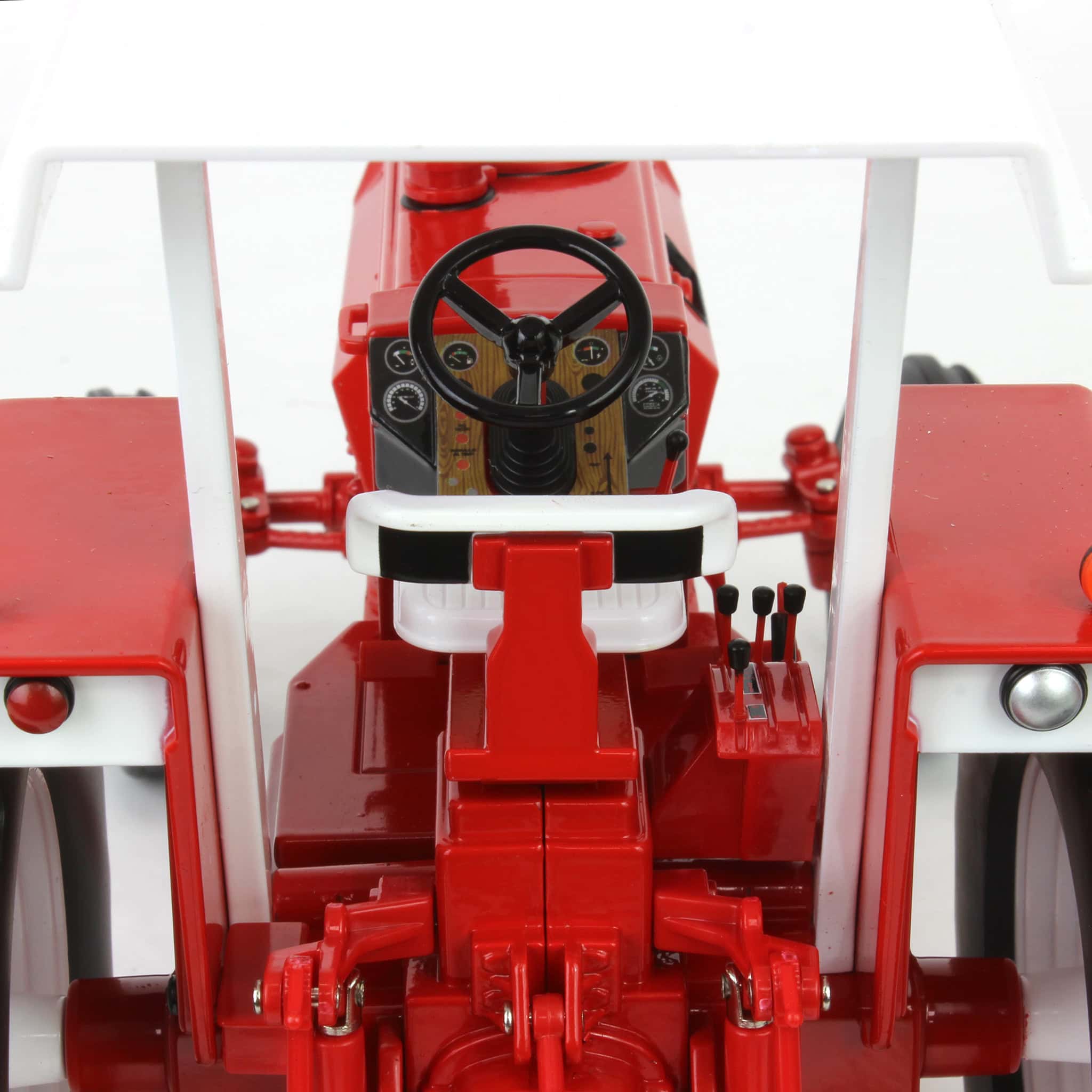 1/16 White 2255 2WD Tractor with ROPS & Canopy, ERTL Prestige Collection - Image 5