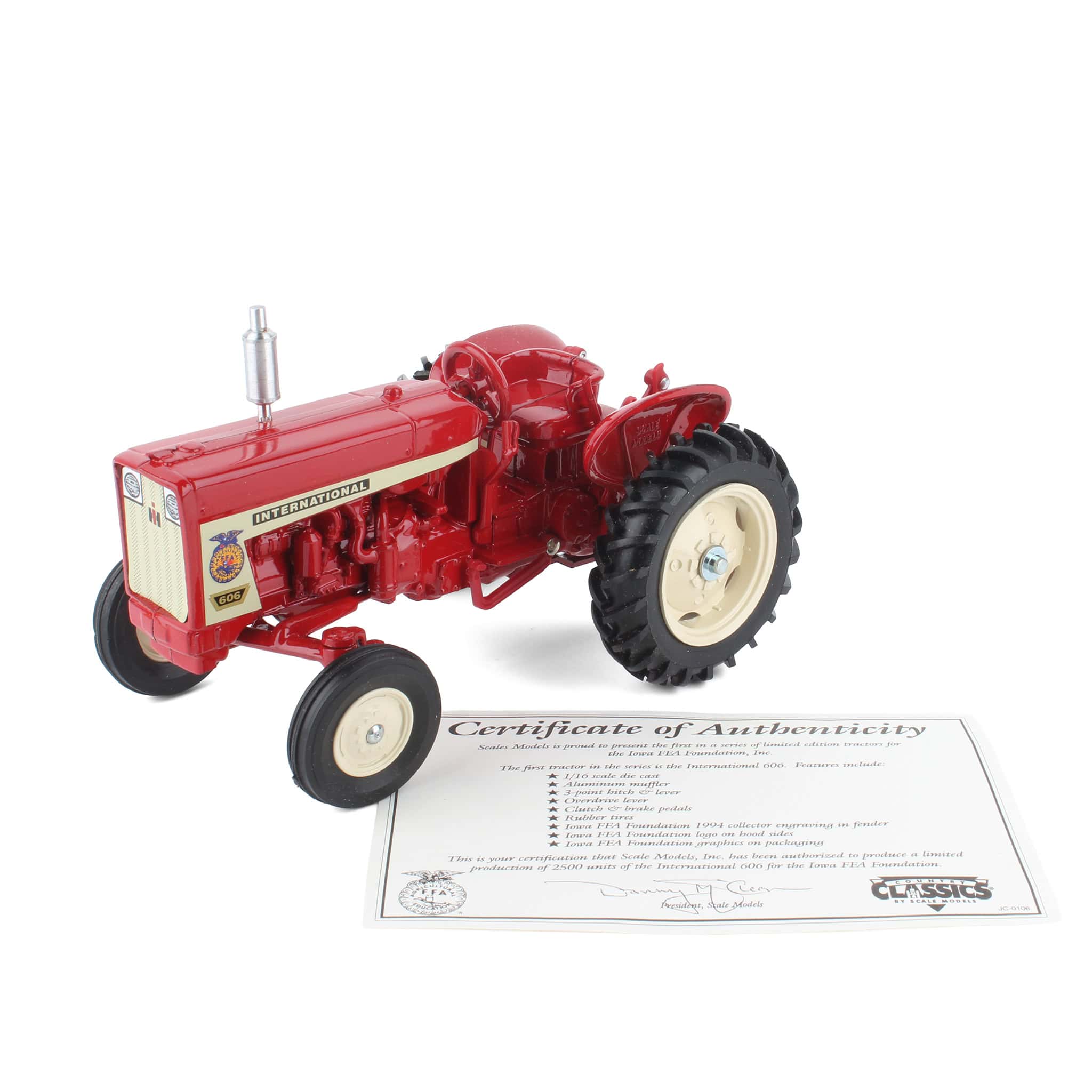 1/16 International 606 Tractor, 1994 Iowa FFA Fourth Edition, Unlocking the Magic of a Lifetime by Scale Models