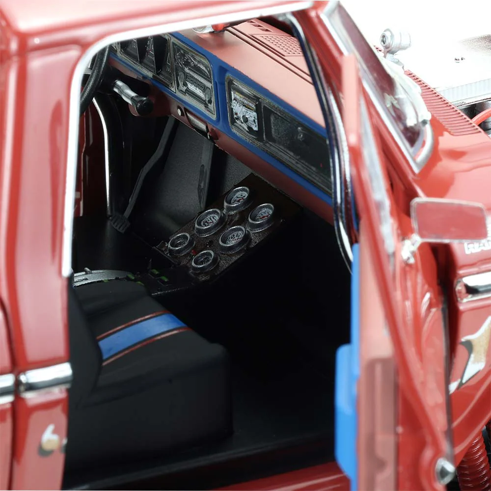 1/18 1979 Ford F-250 Monster Truck with 48-Inch Tires, Walking Tall, Kings of Crunch - Image 8