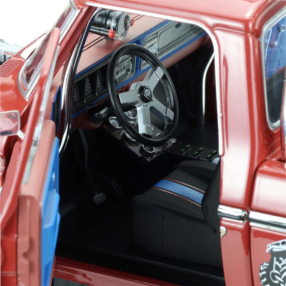 1/18 1979 Ford F-250 Monster Truck with 48-Inch Tires, Walking Tall, Kings of Crunch - Image 9