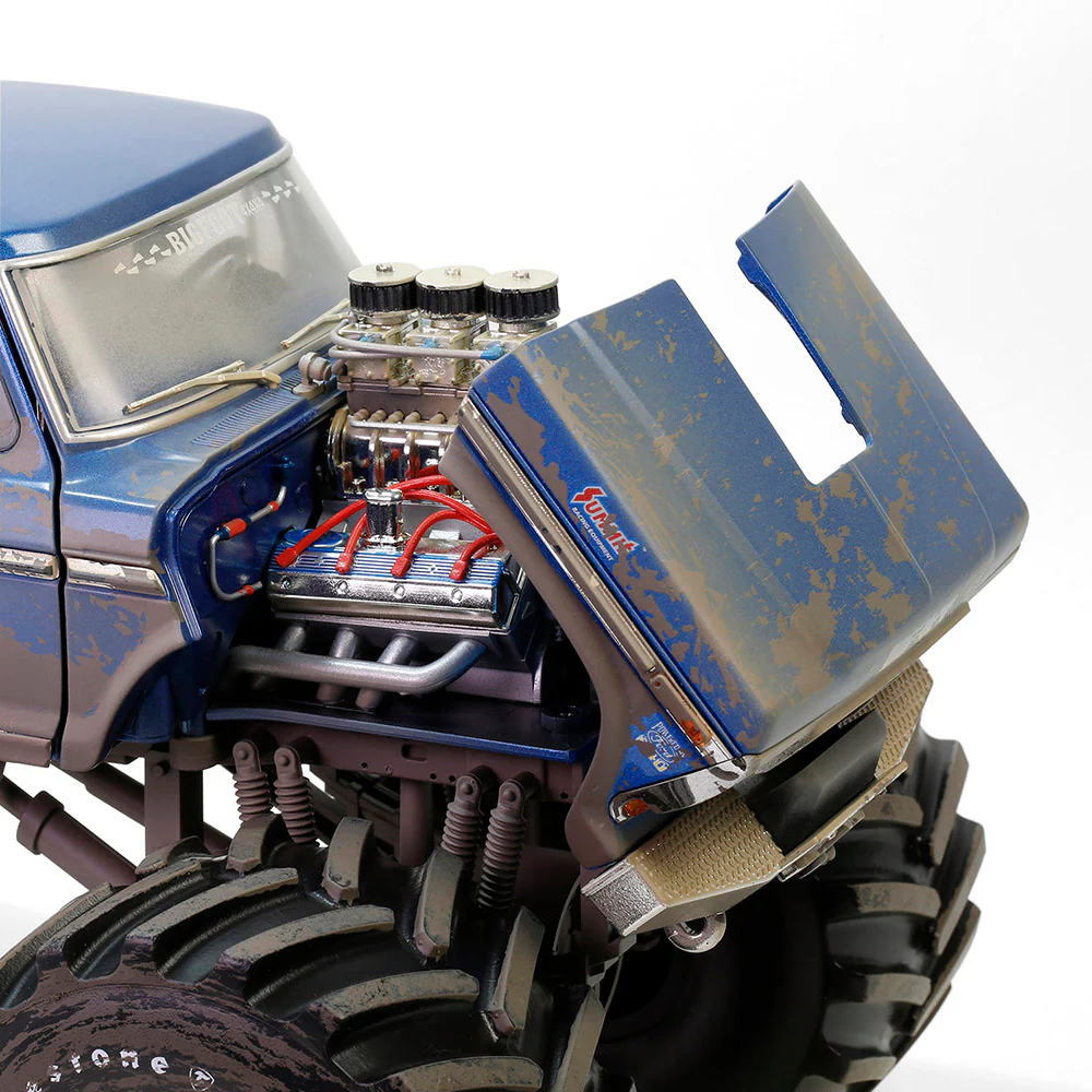 1/18 Kings of Crunch Bigfoot #1, 1974 Ford F-250 Monster Truck with 66-Inch Tires, Dirty Version - Image 9