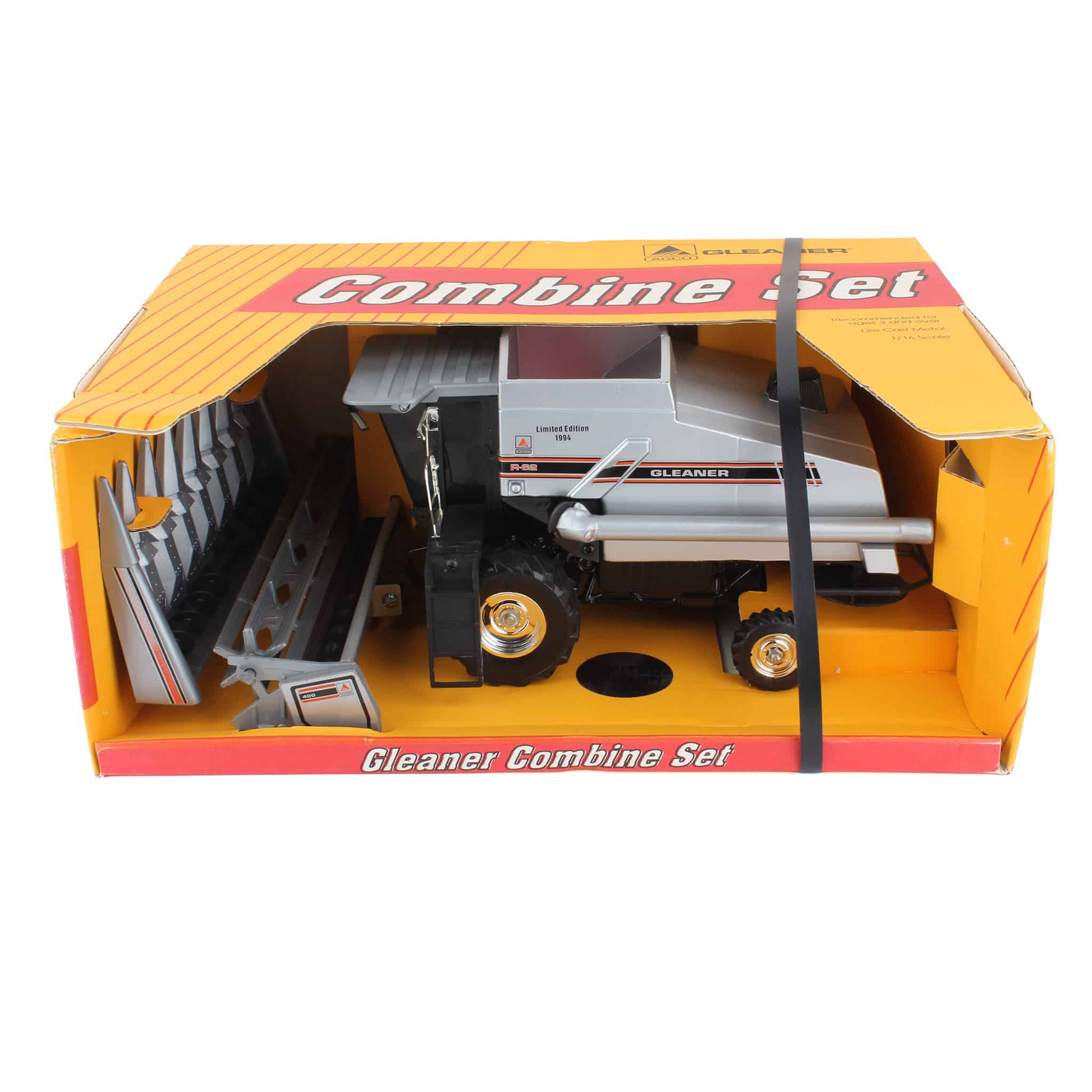 1/24 Gleaner R-62 Combine with Grain Head & Corn Head by Scale Models, 1994 Limited Collector Edition
