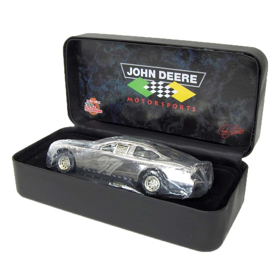 1/24 John Deere Platinum #97 Chad Little Limited Edition