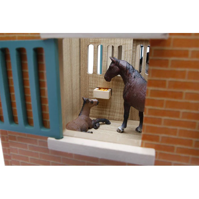 1/24 Kids Globe Wooden Horse Stable with 7 Stalls - Image 3