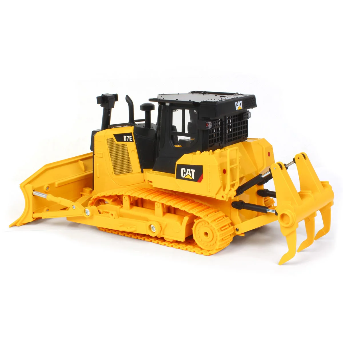 1/24 Radio Control Caterpillar D7E Track-Type Tractor Dozer, Made of Durable Plastic - Image 5