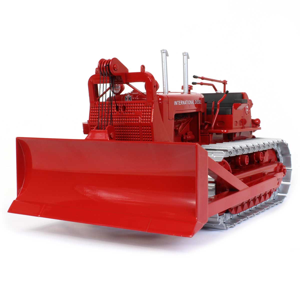 1/25 International Harvester TD-24 Crawler with Cable Blade by SpecCast - Image 5