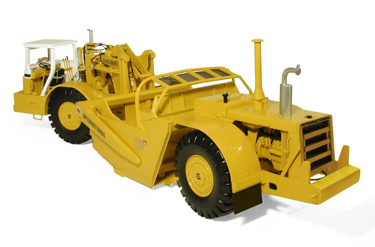 1/25 International 433 Dual Engine Pay Scraper by First Gear