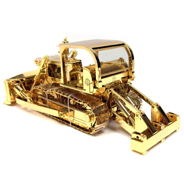 1/25 International TD-25 Crawler, Golden Edition by 1st Gear - Image 3