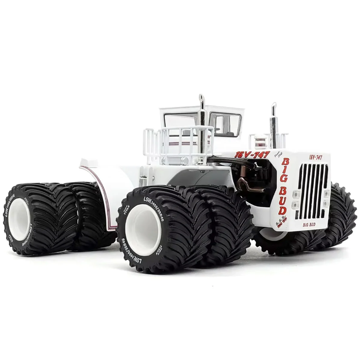 1/32 Big Bud 16V-747 4WD Tractor with Titan LSW Tires by First Gear - Image 2