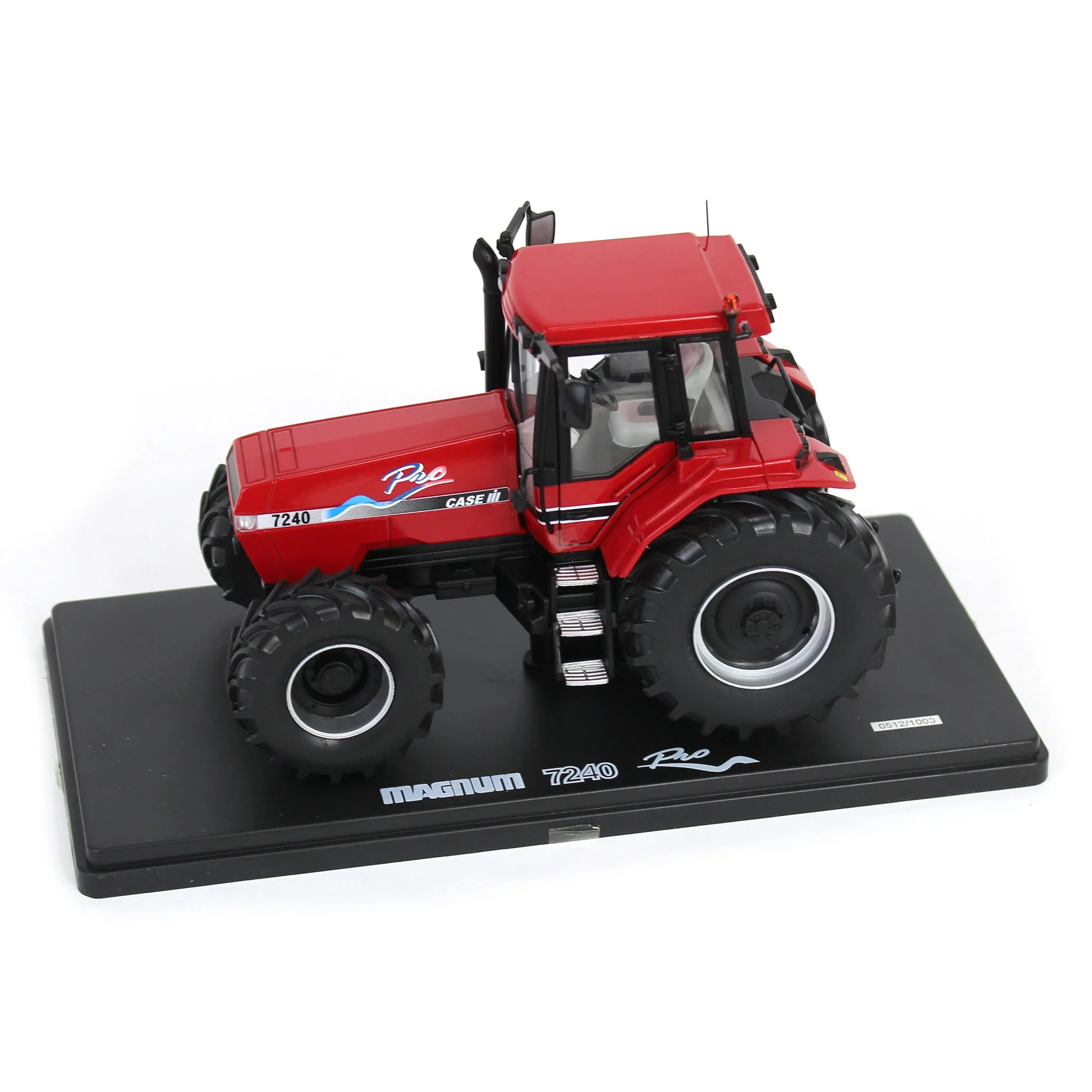 1/32 Case IH 7240 Magnum Pro Tractor with Front & Rear Duals - Image 4