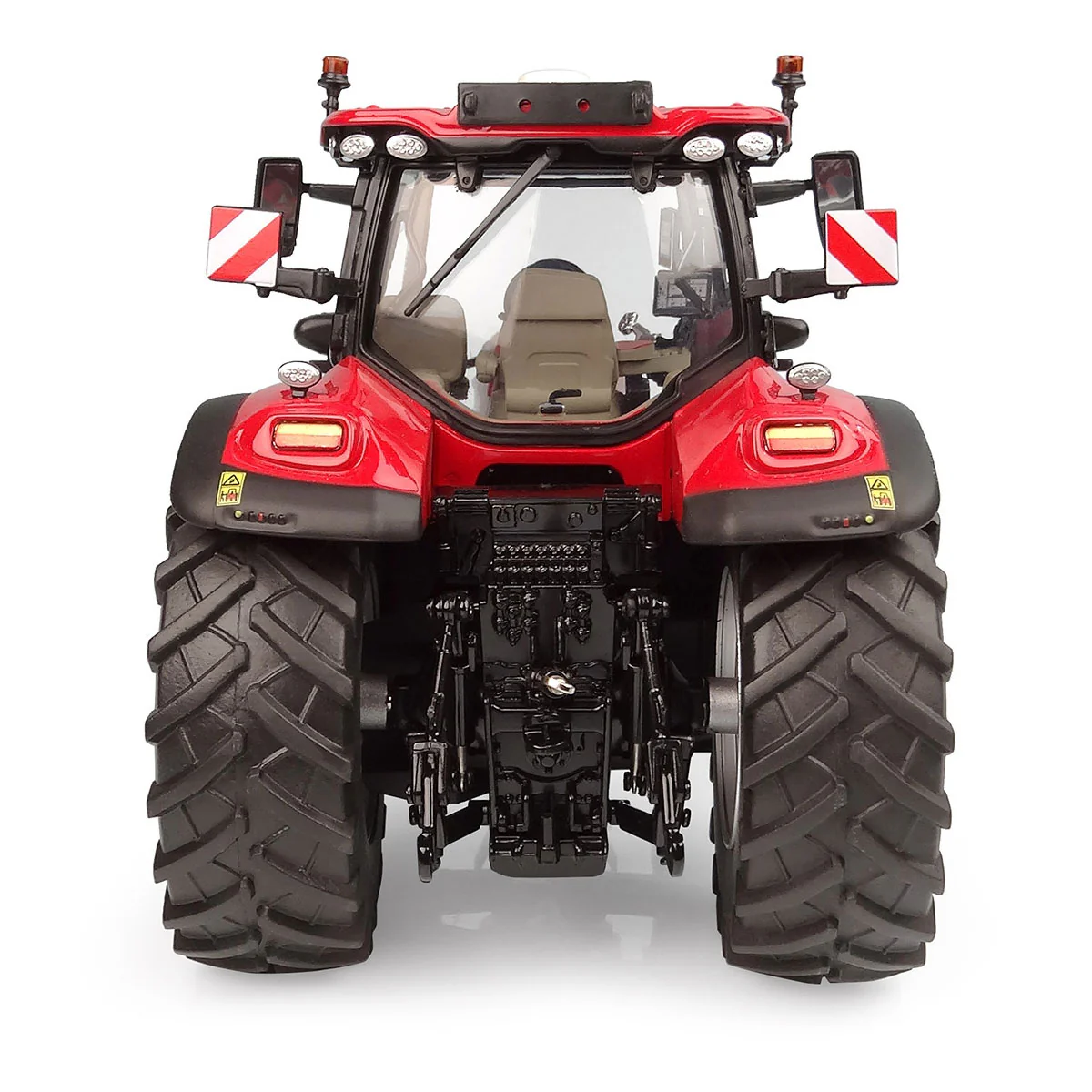 1/32 Case IH Puma 260 CVXDrive (2023) Tractor by Universal Hobbies - Image 4