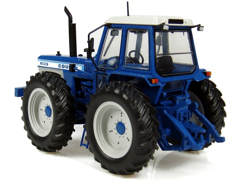 1/32 County 1474 Tractor by Universal Hobbies - Image 3