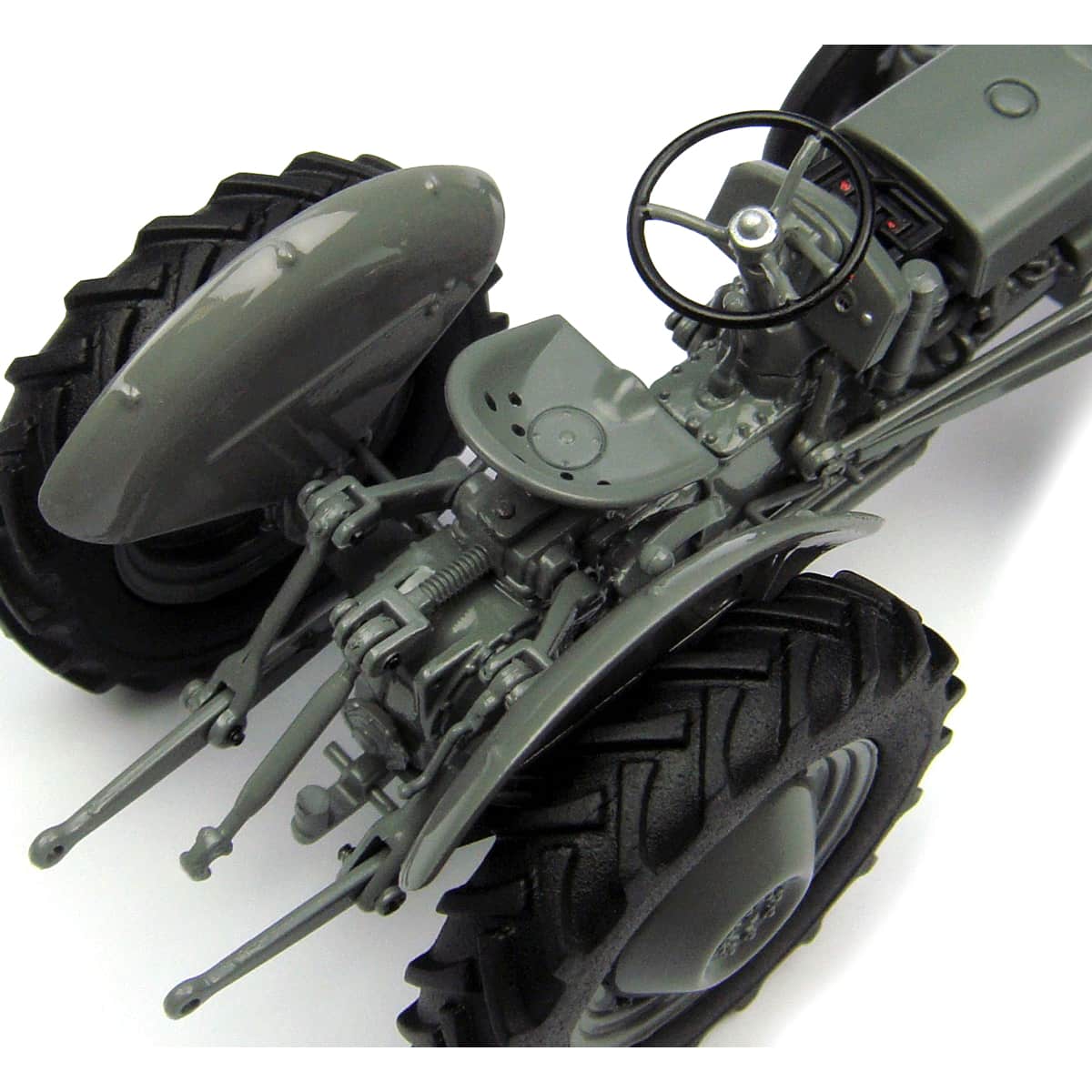 1/32 Ferguson 1949 TEA 20 Tractor by Universal Hobbies - Image 2