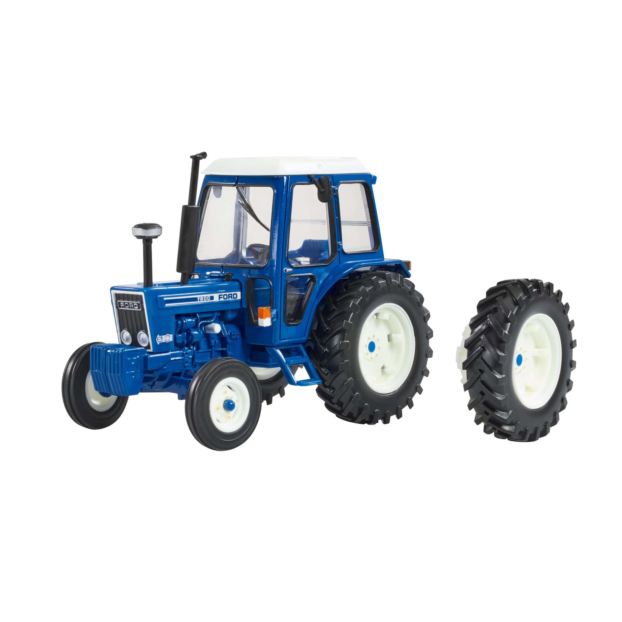 1/32 Ford 7600 2WD Tractor with Cab & Rear Duals by Britains - Image 5