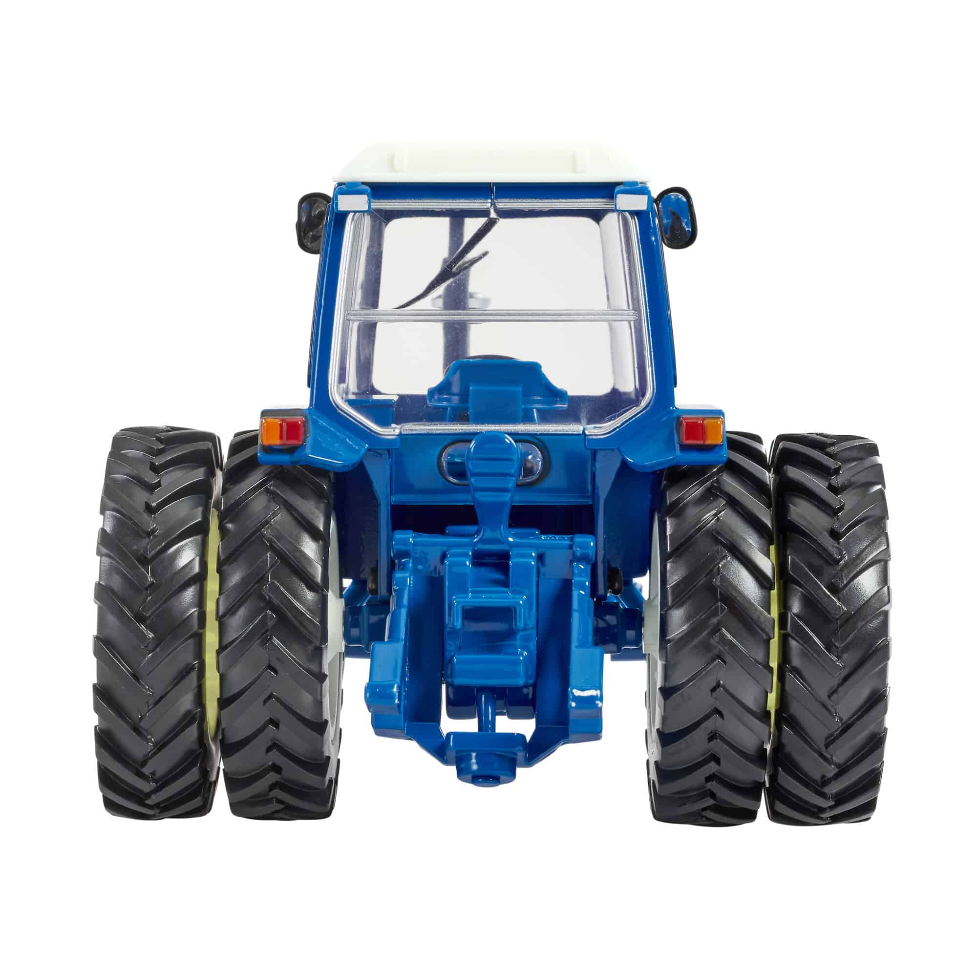 1/32 Ford 7600 2WD Tractor with Cab & Rear Duals by Britains - Image 6