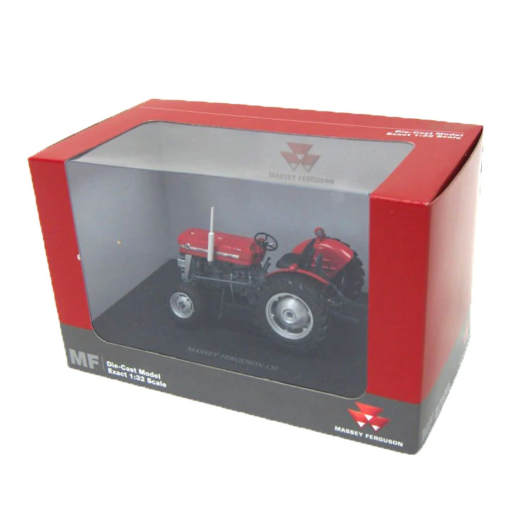 1/32 High Detail Massey Ferguson 135 by Universal Hobbies - Image 2