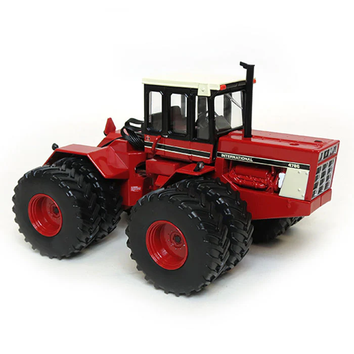 1/32 International Harvester 4786 4WD Tractor by ERTL, 2015 National Farm Toy Show - Image 3