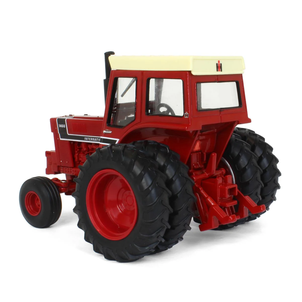 1/32 International 1466 Black Stripe Tractor with Duals by ERTL - Image 4