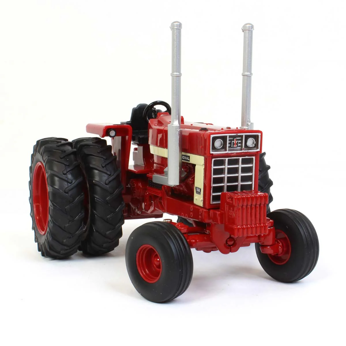 1/32 International Harvester 1568 V8 Open Station Tractor by ERTL - Image 2