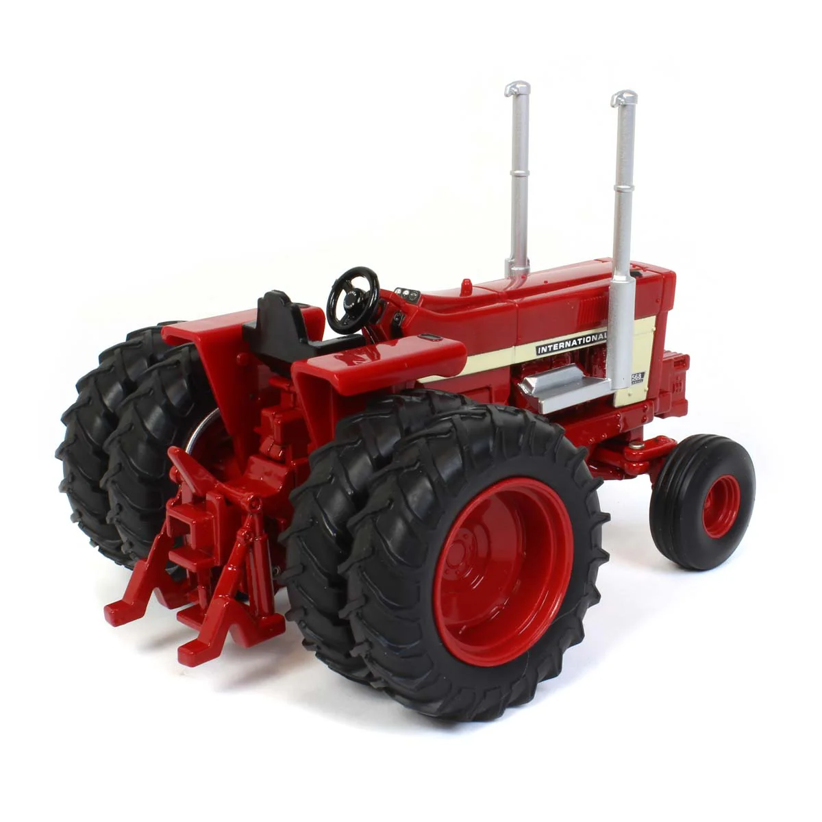 1/32 International Harvester 1568 V8 Open Station Tractor by ERTL - Image 3
